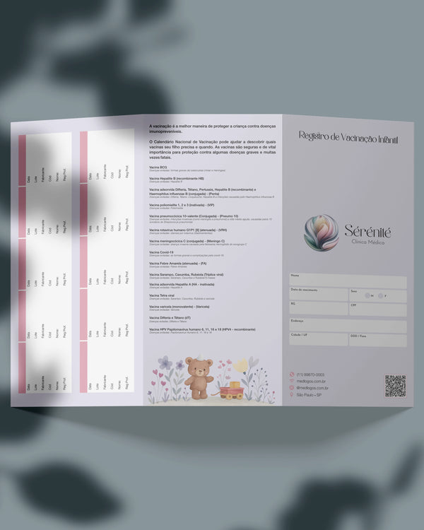 Carteira de vacinação infantil personalizada para pediatras com layout funcional, impressão premium.