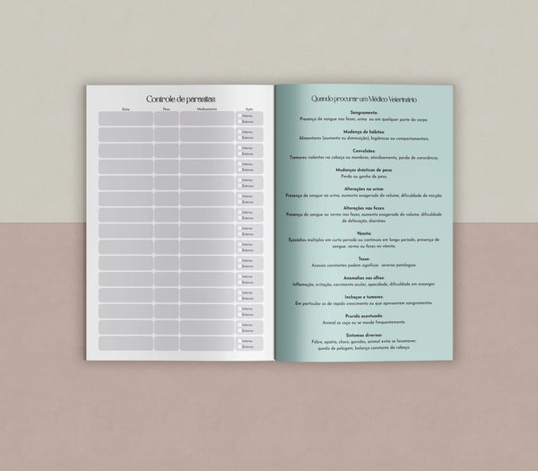 Cartão de vacina pet premium com capa laminada fosca, 45 espaços para vacinas e acabamento gráfico de alto padrão.