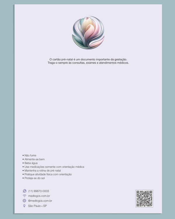 Capa ilustrada de cartão pré-natal com elementos gestacionais, papel premium fosco que não borra, pela Med Logos.