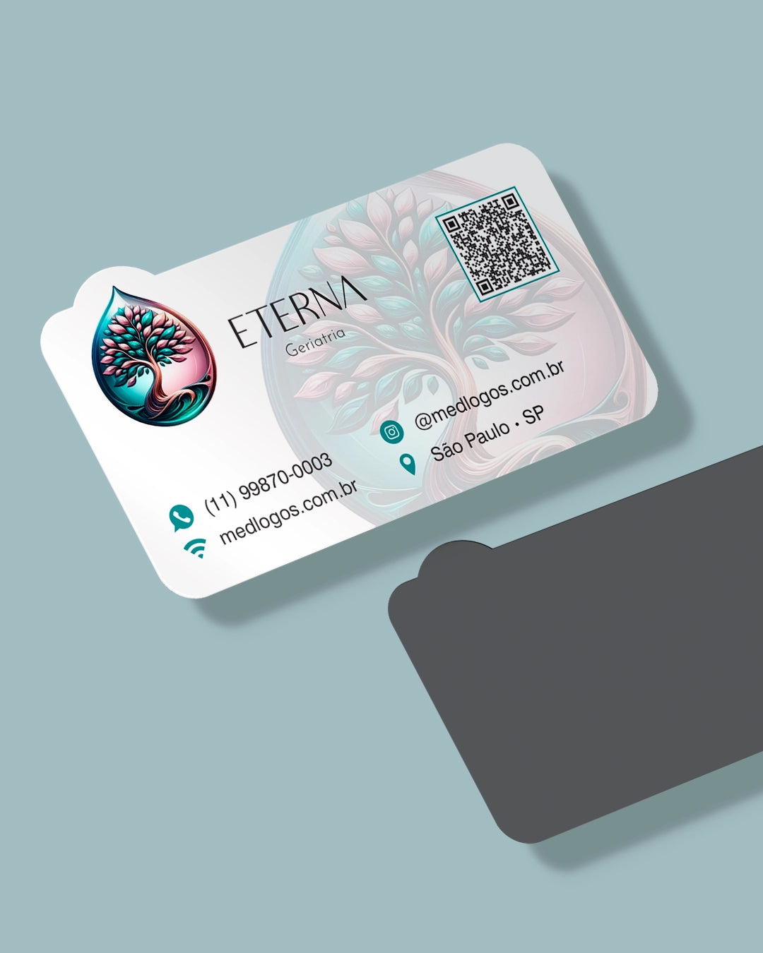 Ímã de geladeira modelo Eterna para geriatria com cantos arredondados, contatos e QR code