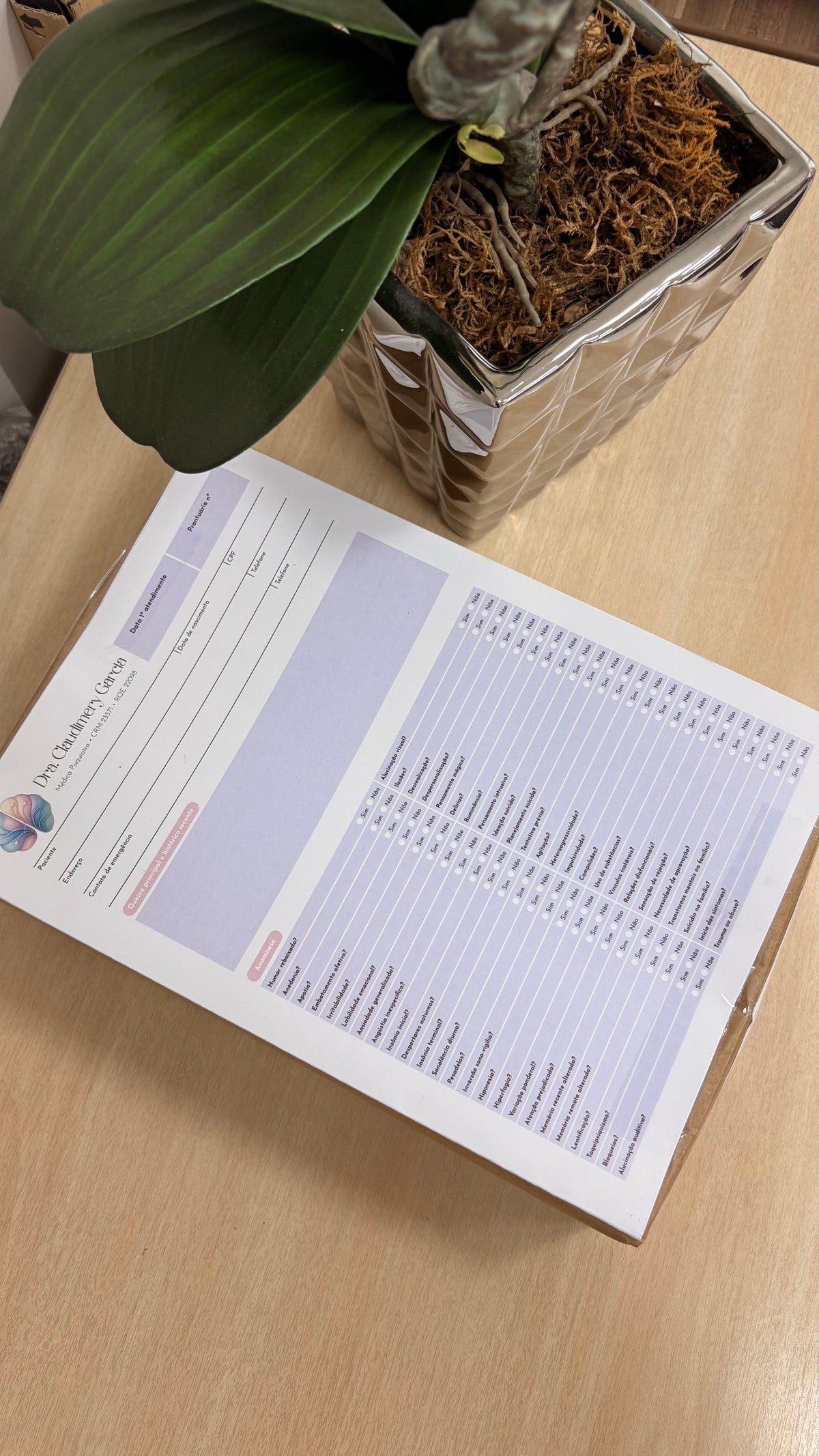 Porntuário de psiquiatria com anamnese. Impressos gráficos premium para psiquiatras.